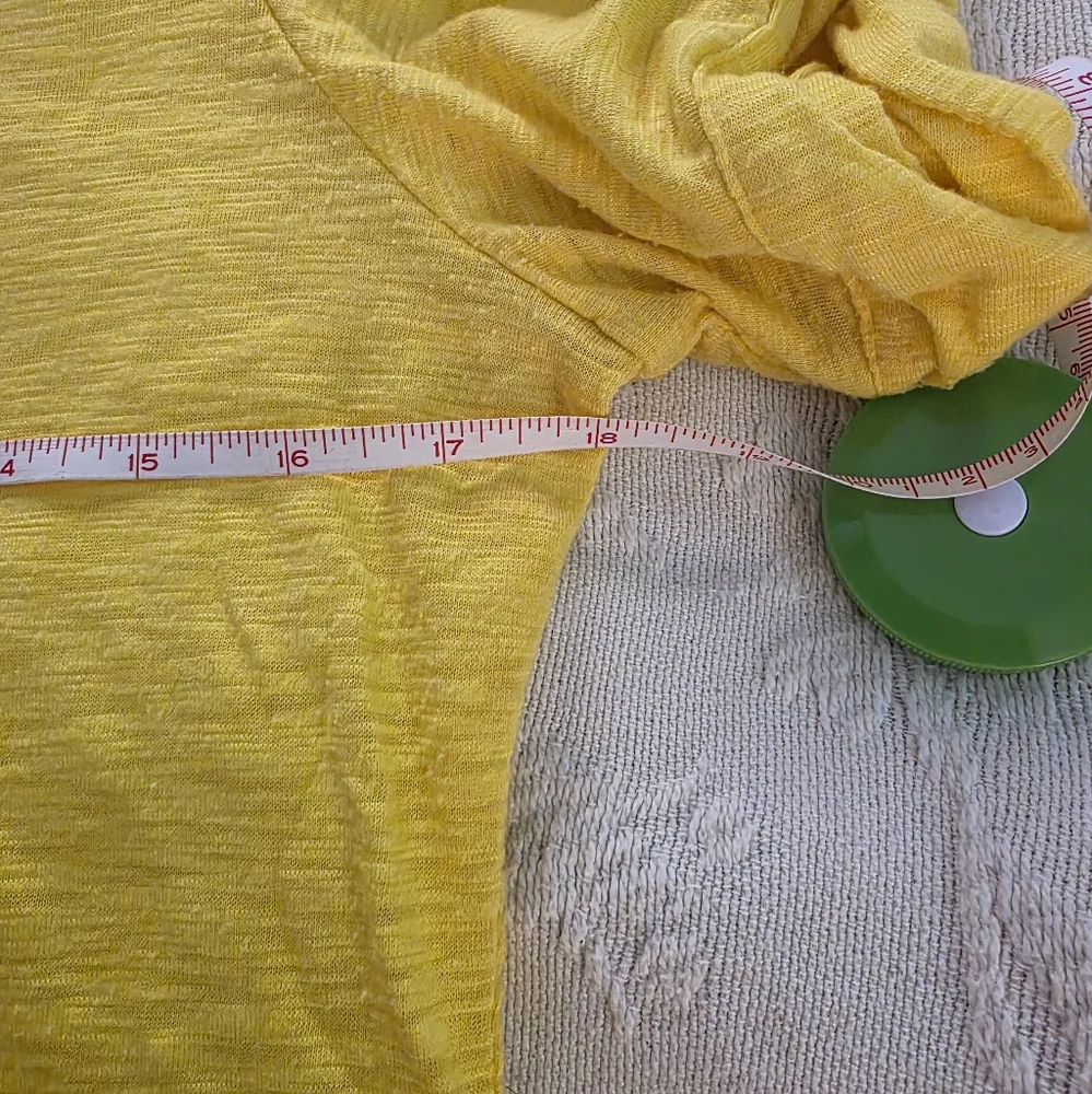 Disney Pinocchio Costume Outfit - Yellow, Red, Blue, Black - Picture 15 of 16